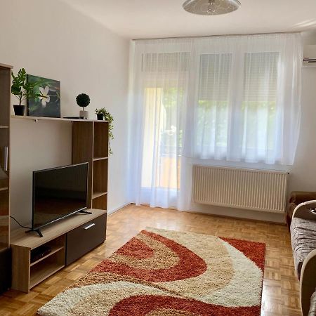 Anita Apartman Hajduszoboszlo Exterior photo